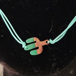 5/$12 Jewelry Wood Cactus Charm Adjustable Bracelet